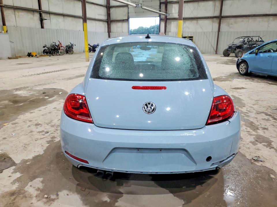 56246936 :رقم المزاد ، 3VWJX7AT5DM610316 vin ، 2013 Volkswagen Beetle مزاد بيع