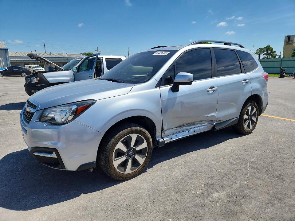 2017 Subaru Forester მანქანა იყიდება აუქციონზე, vin: JF2SJARC9HH517272, აუქციონის ნომერი: 57226166