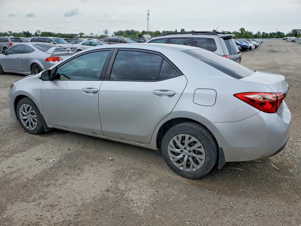 Продаж на аукціоні авто 2018 Toyota Corolla, vin: 2T1BURHE5JC032001, номер лоту: 57571316