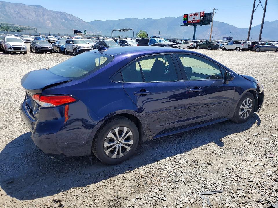 56440076 :رقم المزاد ، JTDEAMDE3NJ042566 vin ، 2022 Toyota Corolla مزاد بيع