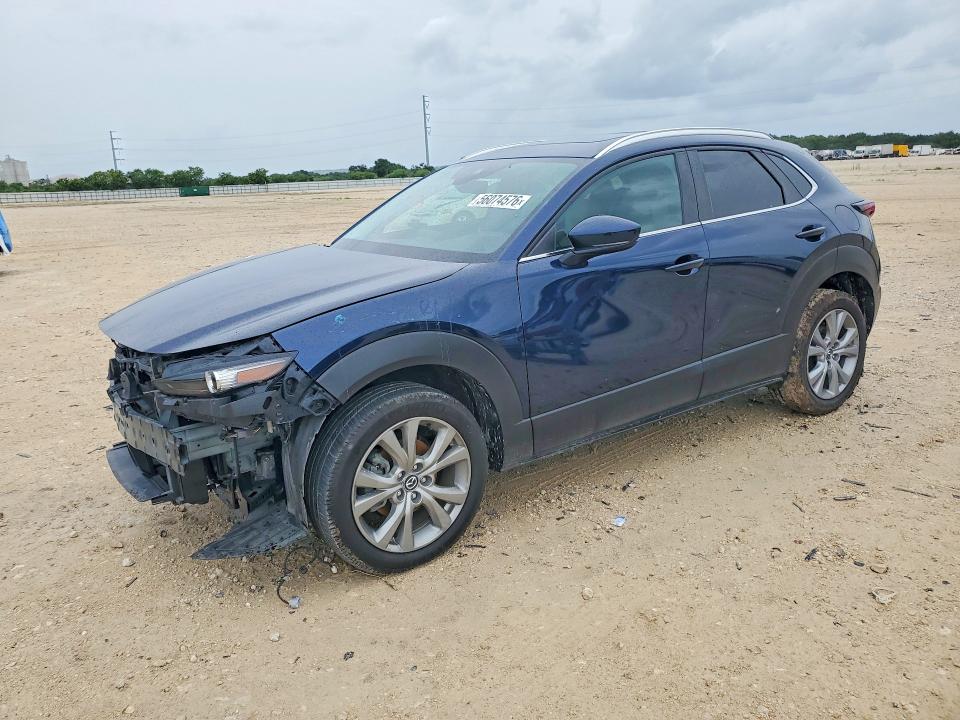 56074576 :رقم المزاد ، 3MVDMBCLXNM450524 vin ، 2022 Mazda Cx-30 مزاد بيع