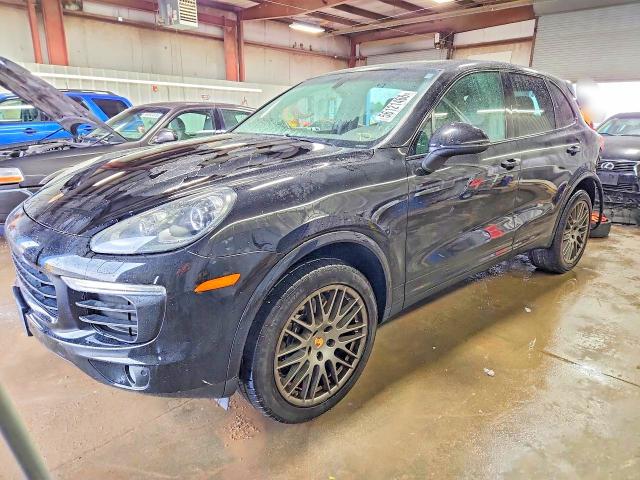 Продаж на аукціоні авто 2017 Porsche Cayenne, vin: WP1AA2A22HKA86648, номер лоту: 56121466