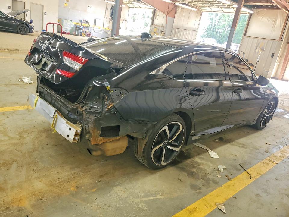Продажа на аукционе авто 2019 Honda Accord, vin: 1HGCV1F38KA122304, номер лота: 56654166