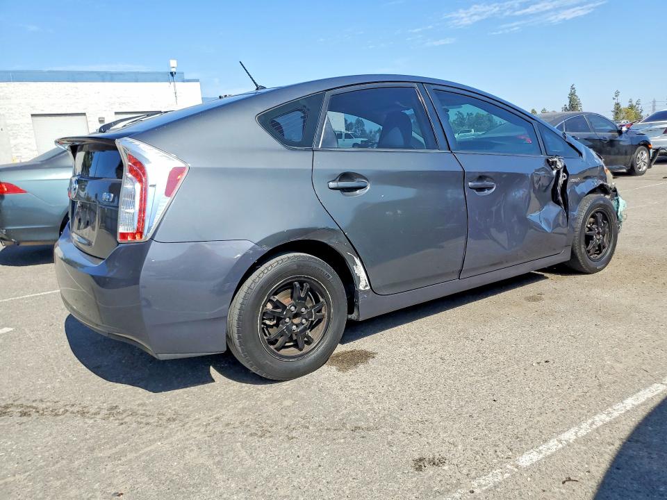 55647216 :رقم المزاد ، JTDKN3DUXE0379136 vin ، 2014 Toyota Prius مزاد بيع