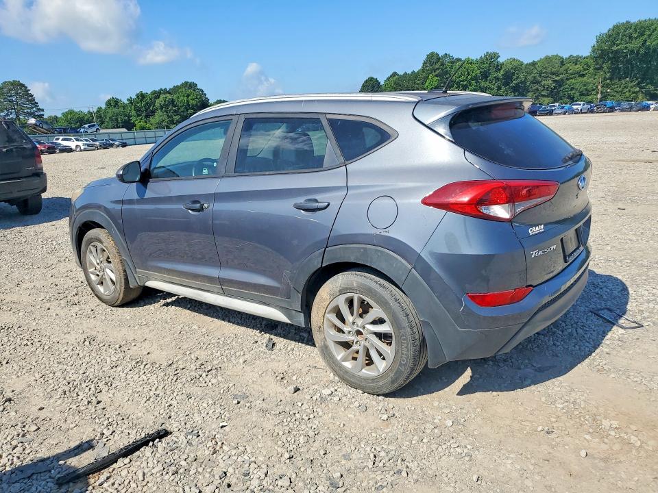 57124096 :رقم المزاد ، KM8J33A40HU402440 vin ، 2017 Hyundai Tucson مزاد بيع