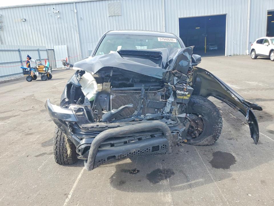 Продаж на аукціоні авто 2016 Toyota Tacoma, vin: 5TFCZ5AN1GX024271, номер лоту: 57940646
