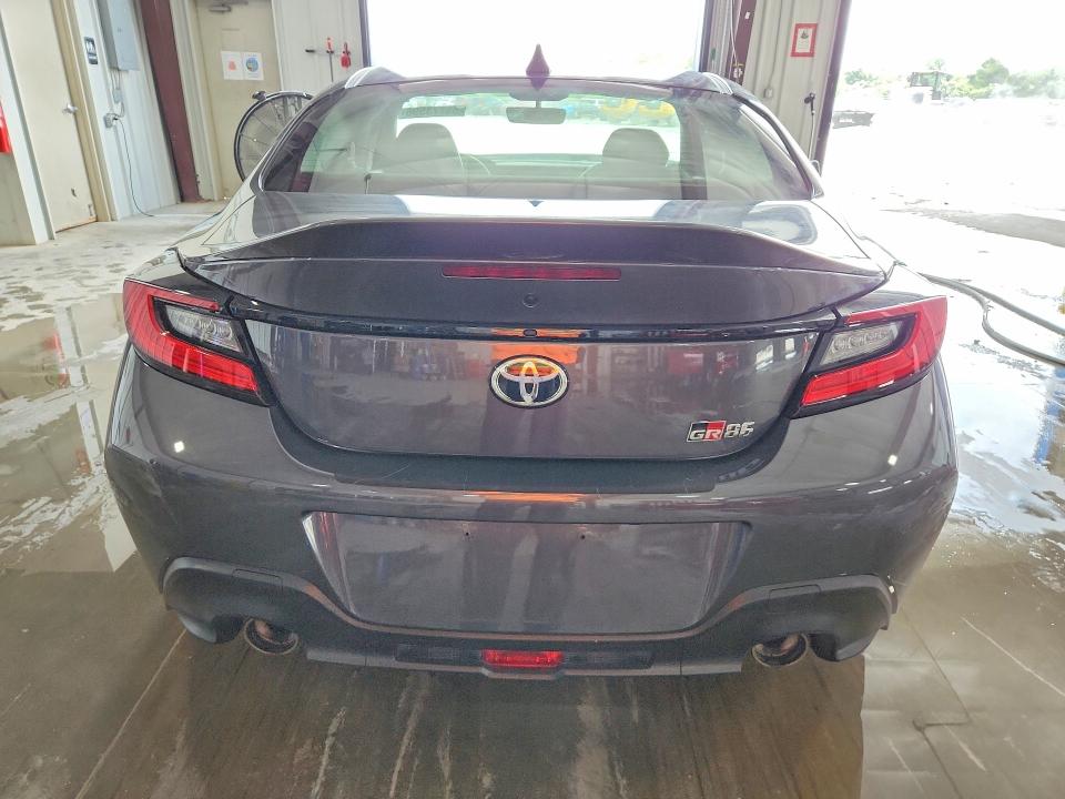55773596 :رقم المزاد ، JF1ZNBE19N9754240 vin ، 2022 Toyota Gr 86 مزاد بيع