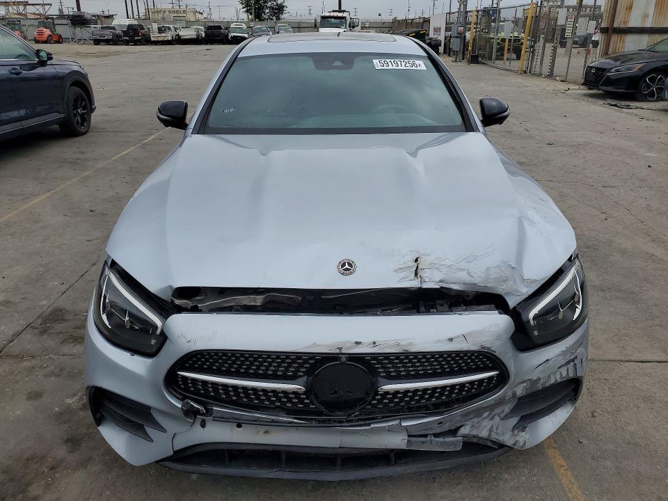 59197256 :رقم المزاد ، W1KZF8DB3MA930271 vin ، 2021 Mercedes-benz E مزاد بيع