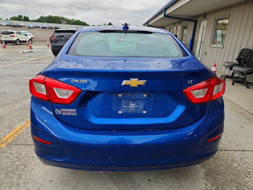 2016 Chevrolet Cruze მანქანა იყიდება აუქციონზე, vin: 1G1BE5SM8G7310852, აუქციონის ნომერი: 57634016
