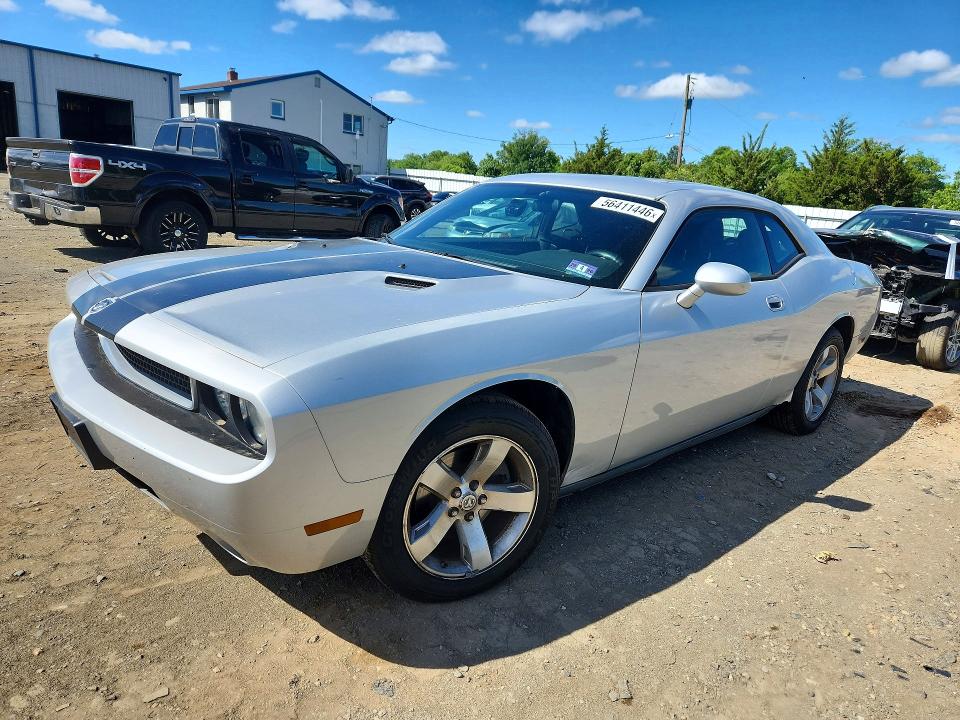 Auction sale of the 2009 Dodge Challenger, vin: 2B3LJ44VX9H589561, lot number: 56411446