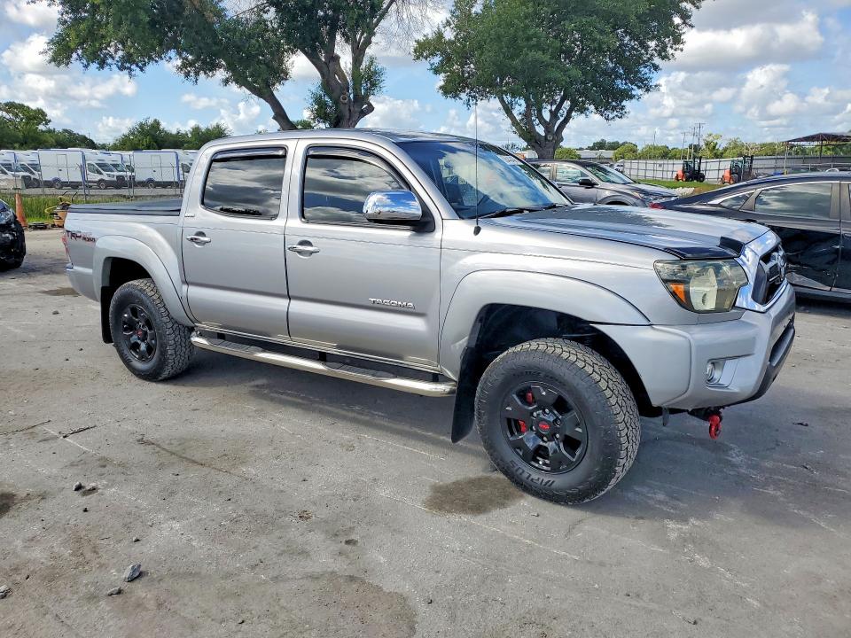 56443436 :رقم المزاد ، 5TFJU4GN8FX080360 vin ، 2015 Toyota Tacoma مزاد بيع