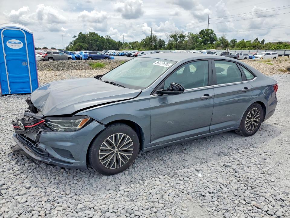 62937236 :رقم المزاد ، 3VWC57BU3MM001117 vin ، 2021 Volkswagen Jetta مزاد بيع