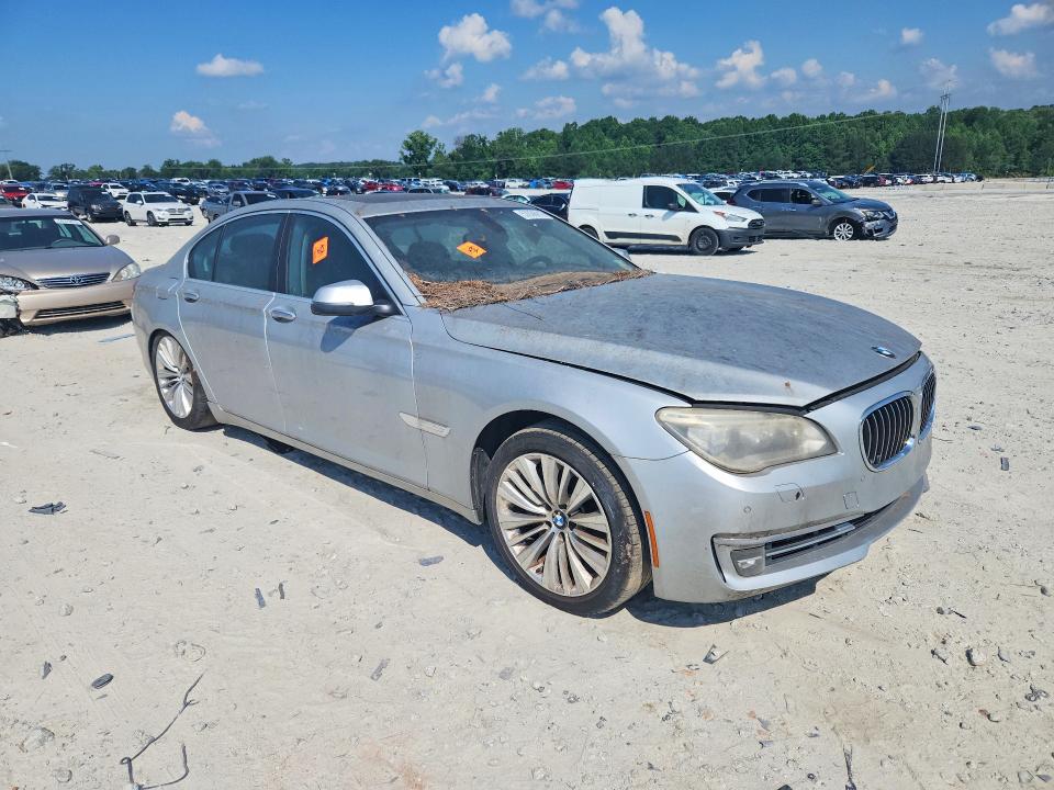 2013 Bmw 740 მანქანა იყიდება აუქციონზე, vin: WBAYA6C57DD143842, აუქციონის ნომერი: 52936916