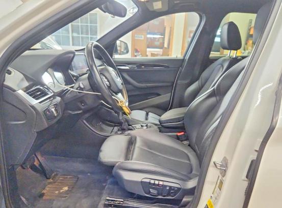 56879246 :رقم المزاد ، WBXHT3C31J5L34577 vin ، 2018 Bmw X1 مزاد بيع