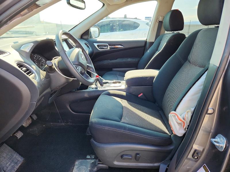 57768086 :رقم المزاد ، 5N1DR2MN7HC675567 vin ، 2017 Nissan Pathfinder مزاد بيع