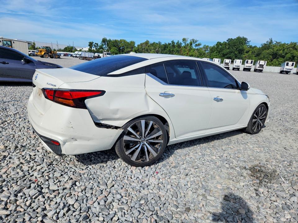 58074976 :رقم المزاد ، 1N4BL4FVXKC109177 vin ، 2019 Nissan Altima مزاد بيع