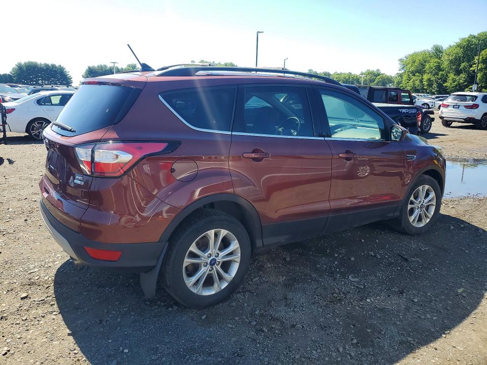 57495386 :رقم المزاد ، 1FMCU9HD6JUB18945 vin ، 2018 Ford Escape مزاد بيع