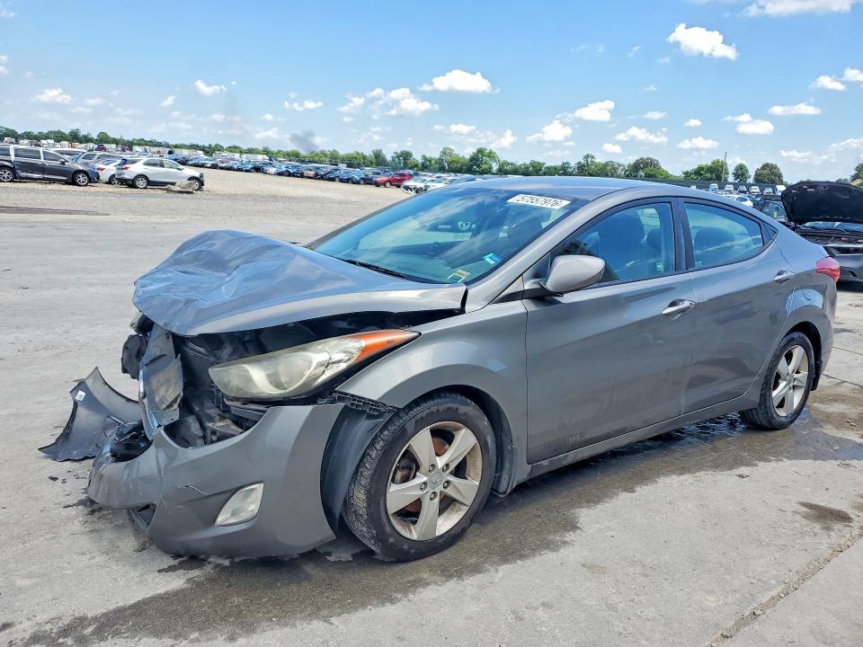 2013 Hyundai Elantra მანქანა იყიდება აუქციონზე, vin: 5NPDH4AE9DH423986, აუქციონის ნომერი: 57557976