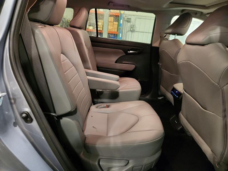 Продаж на аукціоні авто 2020 Toyota Highlander, vin: 5TDHZRBH4LS020608, номер лоту: 55814126