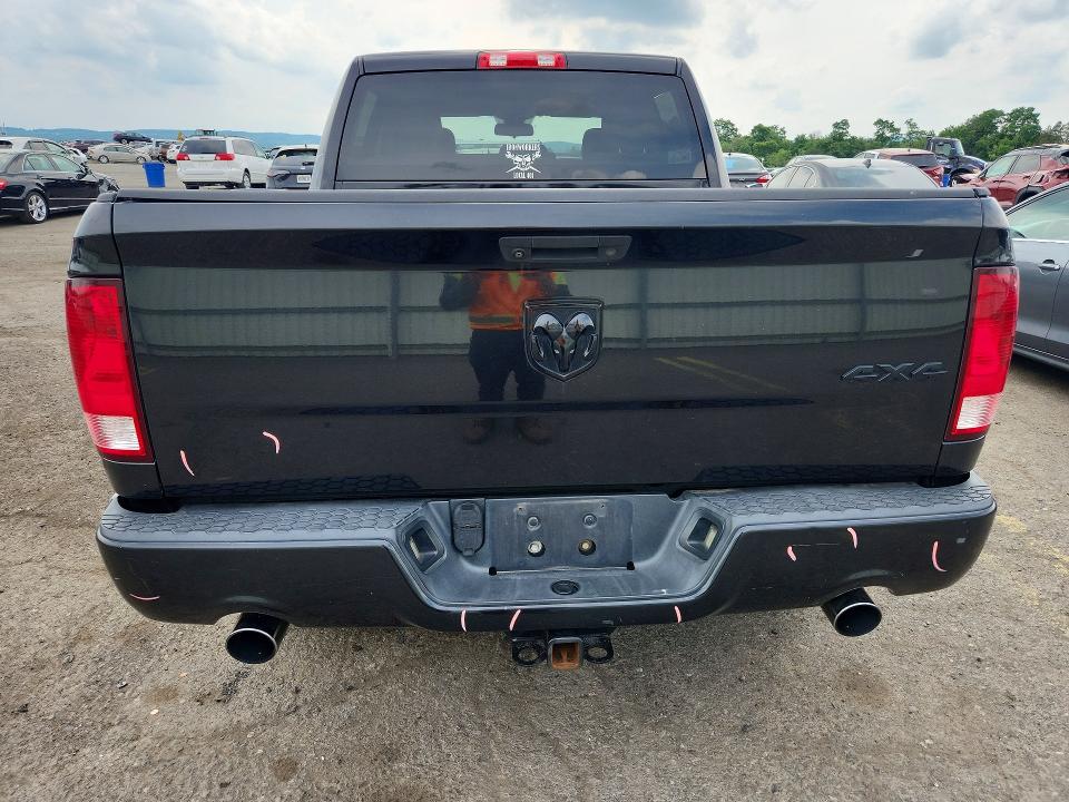56562176 :رقم المزاد ، 3C6RR7KT4FG676265 vin ، 2015 Ram 1500 مزاد بيع