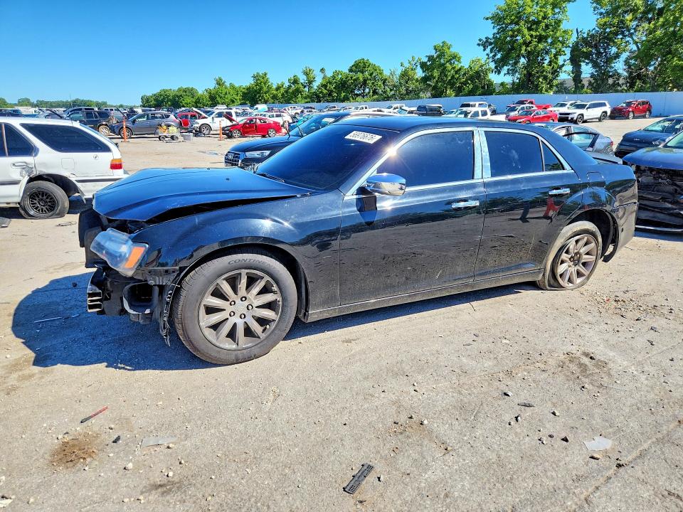 2011 Chrysler 300 მანქანა იყიდება აუქციონზე, vin: 2C3CA6CT7BH594785, აუქციონის ნომერი: 56976676