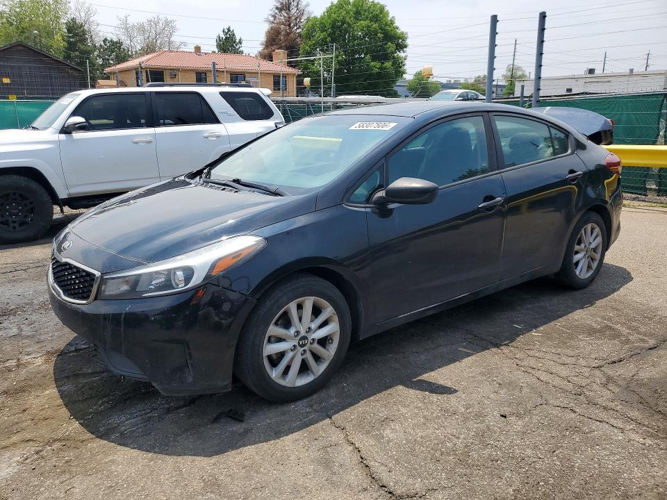 2017 Kia Forte მანქანა იყიდება აუქციონზე, vin: 3KPFL4A78HE116361, აუქციონის ნომერი: 58307506