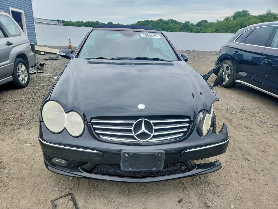 57698106 :رقم المزاد ، WDBTK75J95F123493 vin ، 2005 Mercedes-benz Clk مزاد بيع