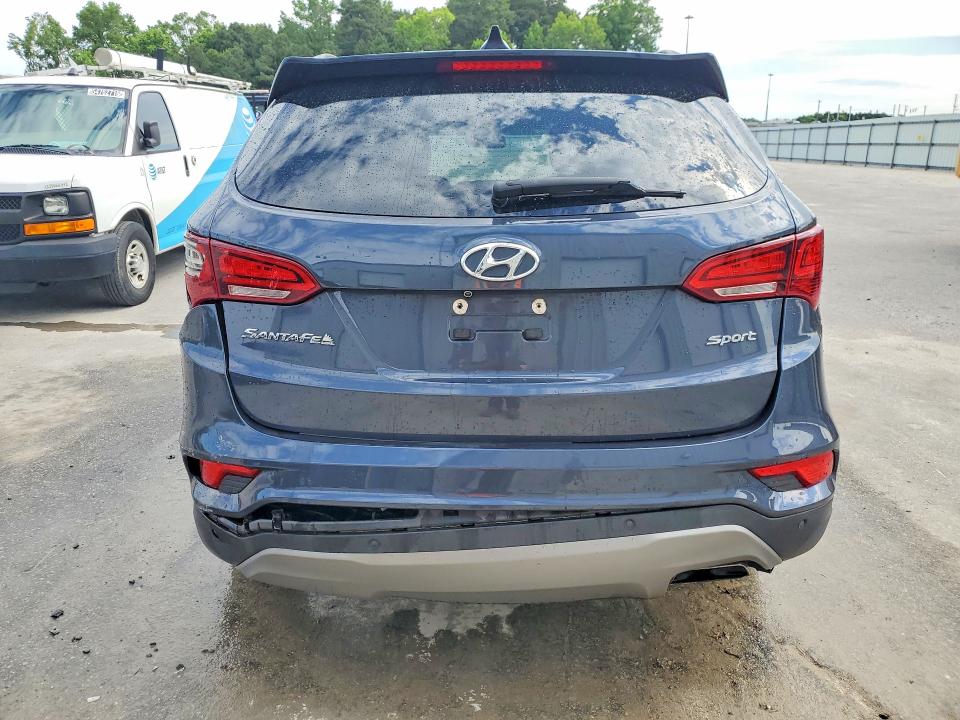 Продажа на аукционе авто 2018 Hyundai Santa Fe Sport, vin: 5NMZU3LB3JH057028, номер лота: 55533246