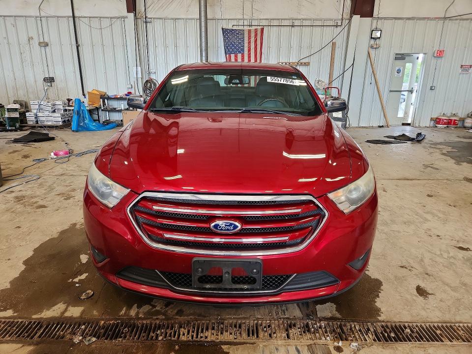 2014 Ford Taurus მანქანა იყიდება აუქციონზე, vin: 1FAHP2F86EG130750, აუქციონის ნომერი: 55577856
