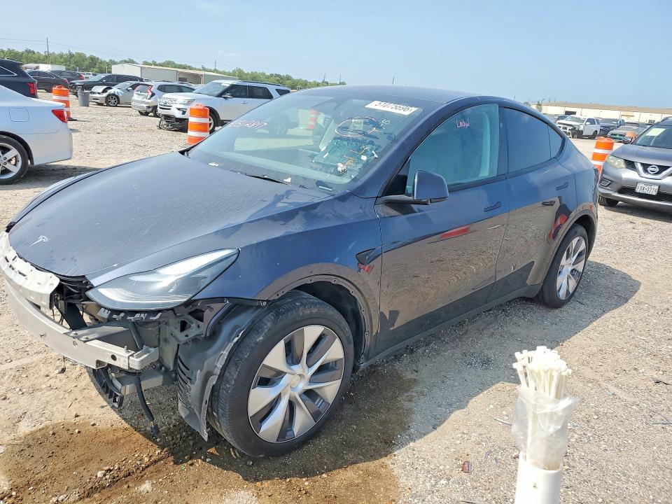 2024 Tesla Model Y მანქანა იყიდება აუქციონზე, vin: 7SAYGDEE9RA275956, აუქციონის ნომერი: 51075696