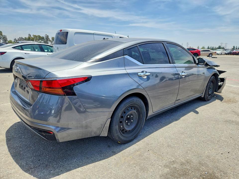 55467146 :رقم المزاد ، 1N4BL4BV2LC224878 vin ، 2020 Nissan Altima مزاد بيع