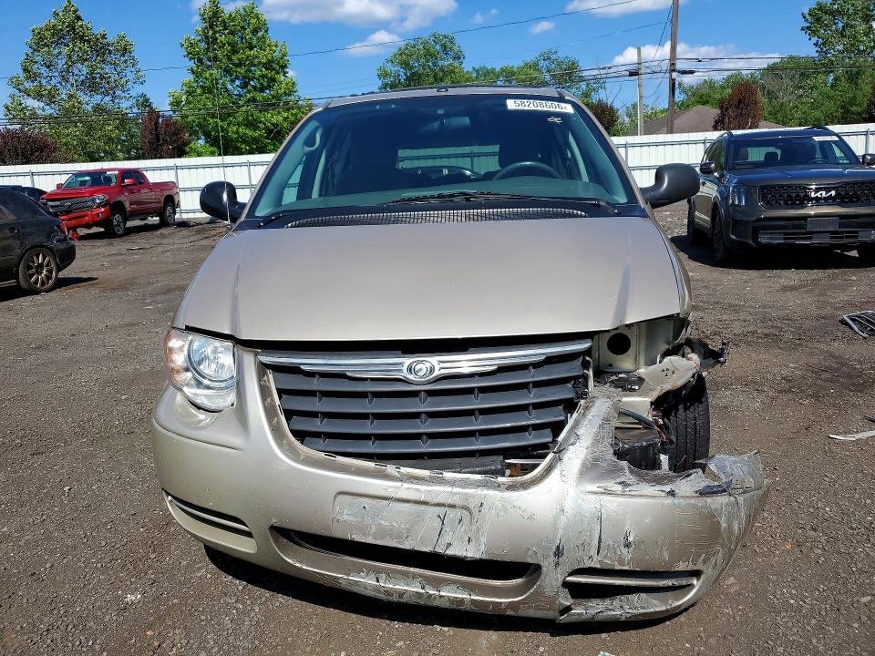 58208606 :رقم المزاد ، 2A4GP54L37R144308 vin ، 2007 Chrysler Town & Country مزاد بيع