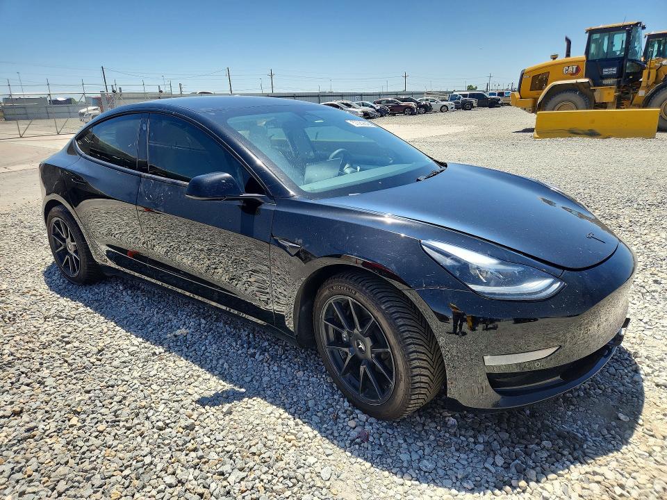 57089646 :رقم المزاد ، 5YJ3E1EB3NF154256 vin ، 2022 Tesla Model 3 مزاد بيع