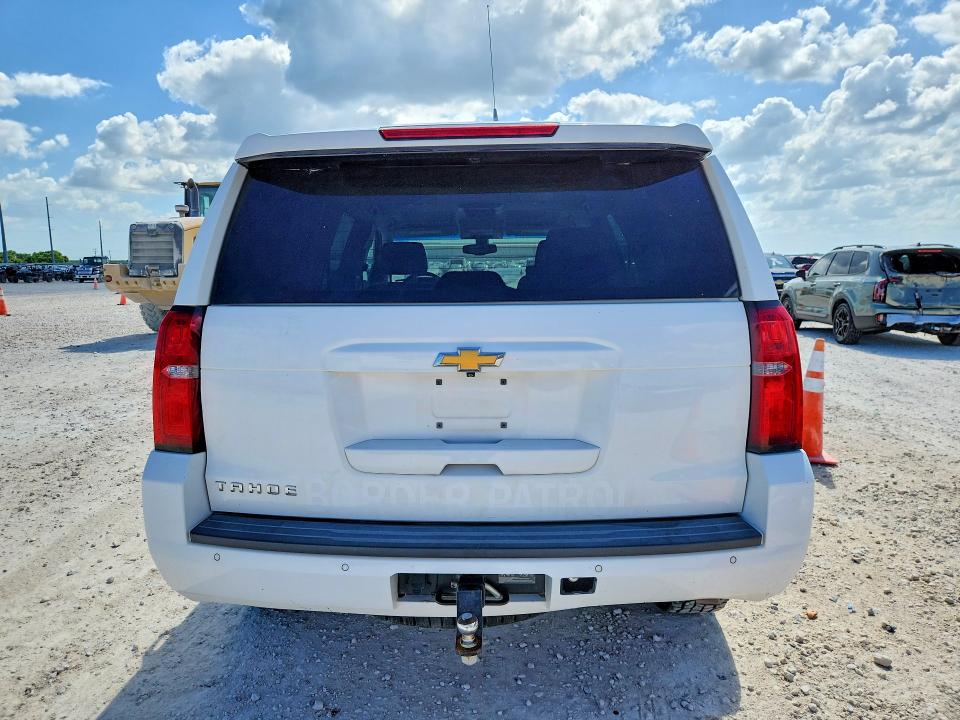 56605776 :رقم المزاد ، 1GNSK4EC5FR623154 vin ، 2015 Chevrolet Tahoe مزاد بيع