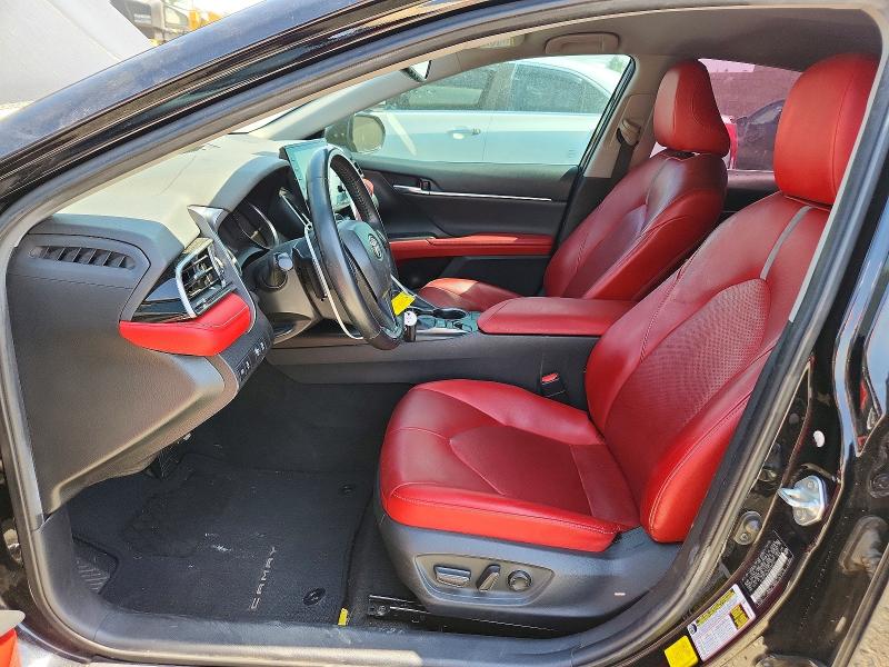 56479026 :رقم المزاد ، 4T1K61AK2MU556513 vin ، 2021 Toyota Camry مزاد بيع