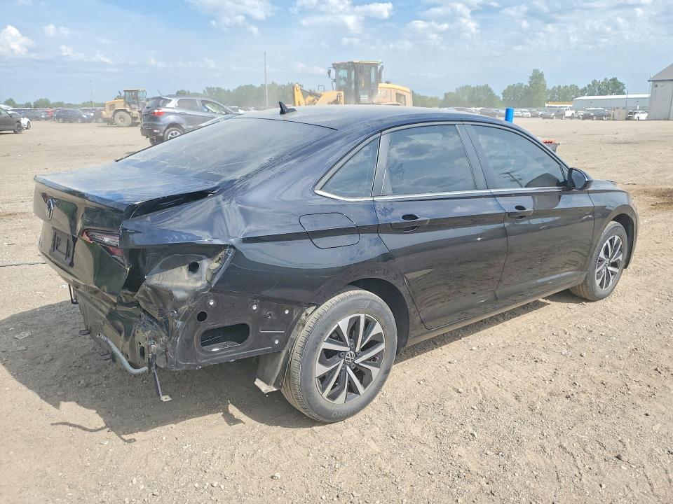 59198906 :رقم المزاد ، 3VWCM7BU6NM015887 vin ، 2022 Volkswagen Jetta مزاد بيع