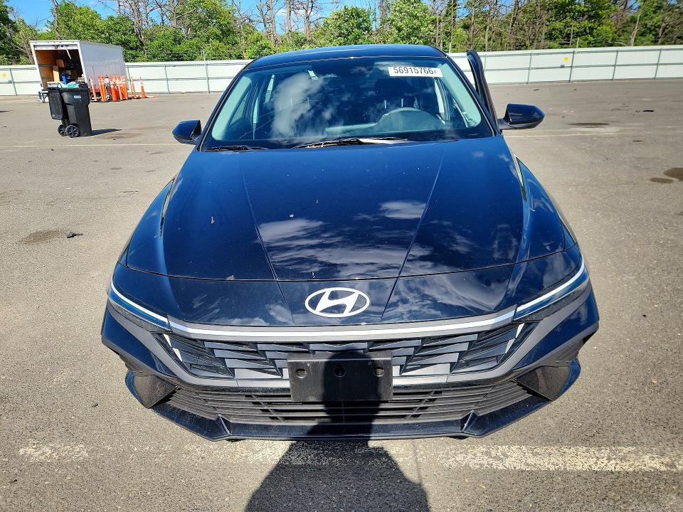 56915766 :رقم المزاد ، KMHLL4DG1TU110339 vin ، 2026 Hyundai Elantra مزاد بيع