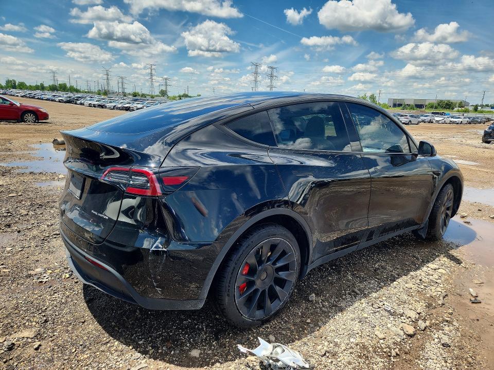 54704796 :رقم المزاد ، 7SAYGDEE5PA141734 vin ، 2023 Tesla Model Y مزاد بيع