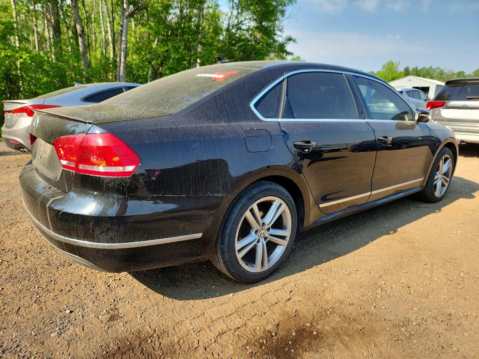 Продажа на аукционе авто 2012 Volkswagen Passat, vin: 1VWCH7A39CC007648, номер лота: 54704756