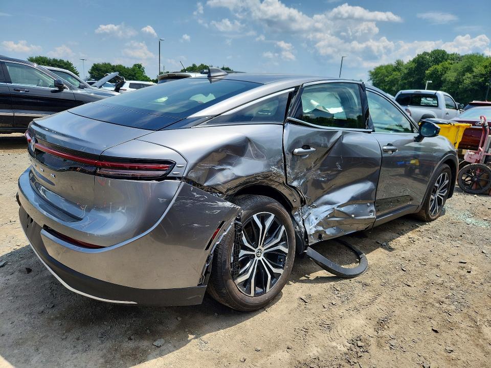 2023 Toyota Crown მანქანა იყიდება აუქციონზე, vin: JTDAAAAF8P3011444, აუქციონის ნომერი: 58654016