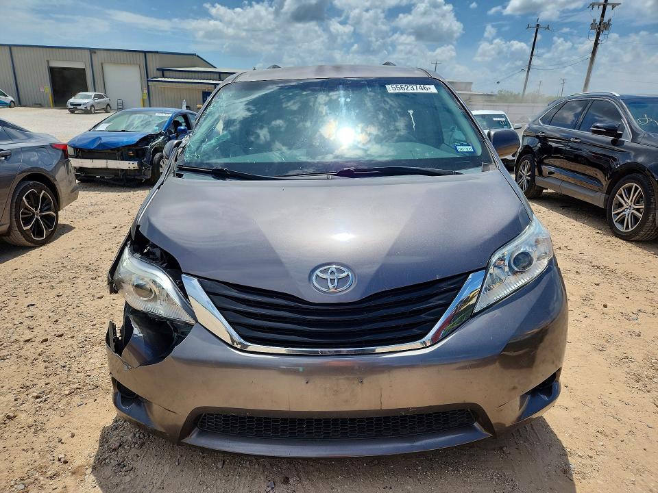 Продажа на аукционе авто 2014 Toyota Sienna, vin: 5TDKK3DC0ES500480, номер лота: 55623746