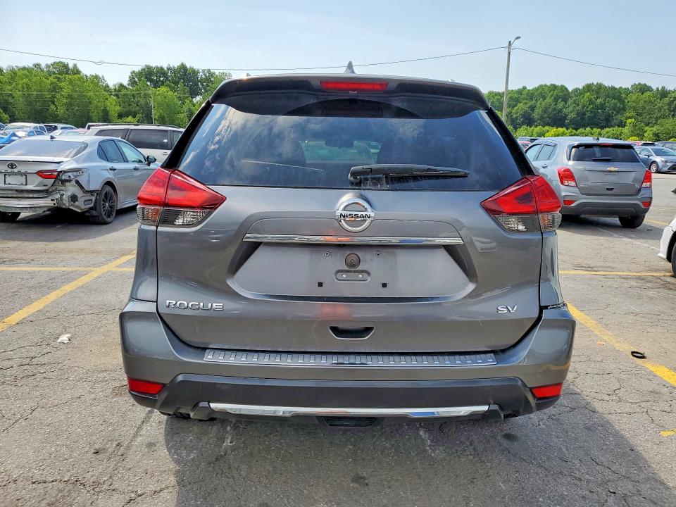 58495826 :رقم المزاد ، KNMAT2MT7HP611030 vin ، 2017 Nissan Rogue مزاد بيع