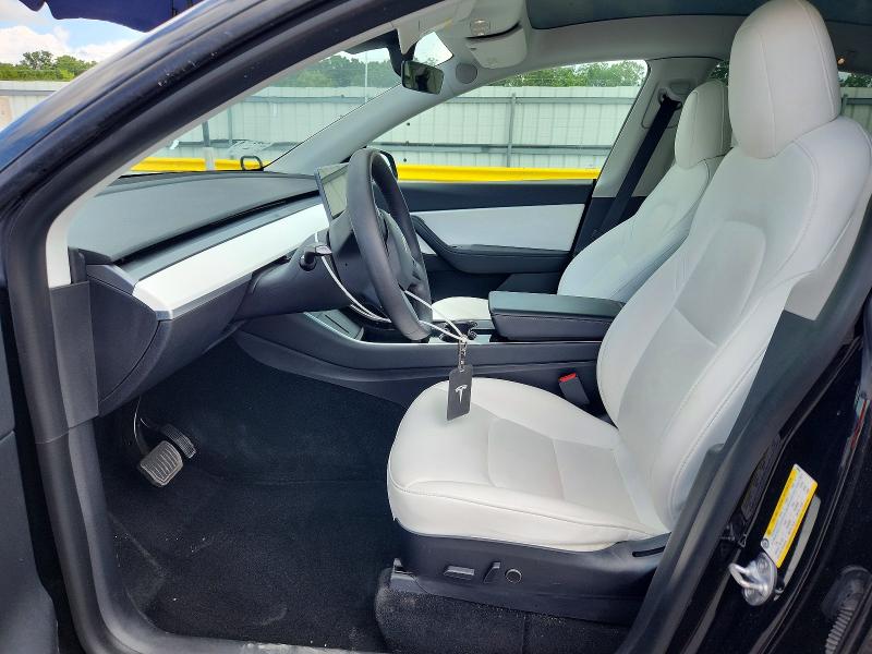56185046 :رقم المزاد ، 5YJYGDEE6MF088652 vin ، 2021 Tesla Model Y مزاد بيع