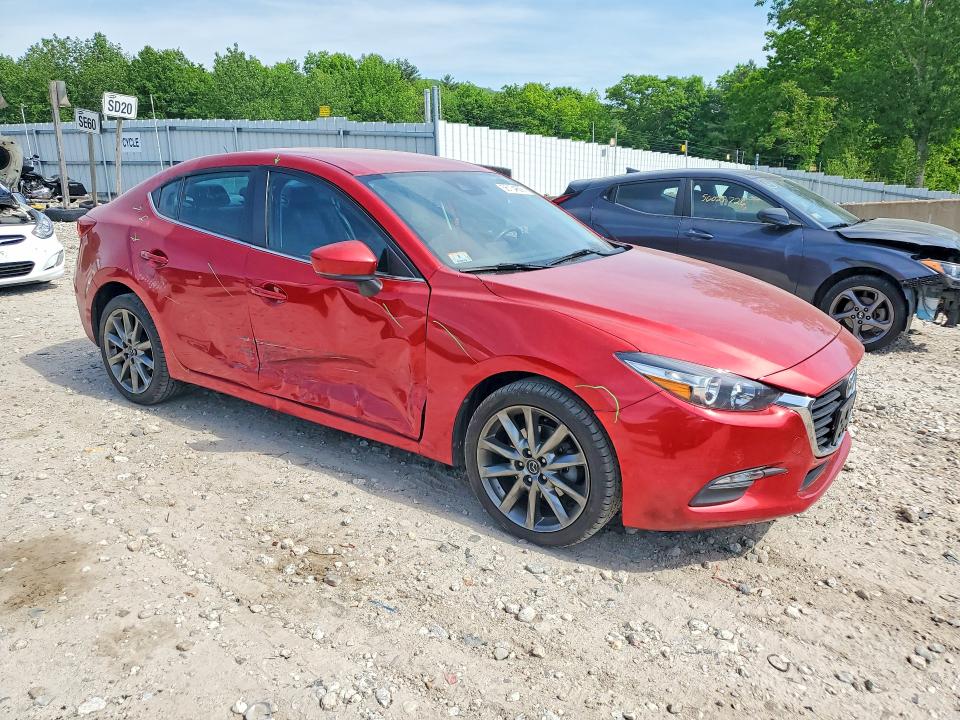 56134606 :رقم المزاد ، 3MZBN1V37JM197747 vin ، 2018 Mazda 3 مزاد بيع
