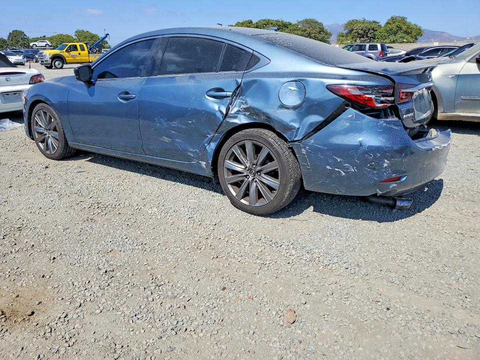 57378686 :رقم المزاد ، JM1GL1TY4J1333021 vin ، 2018 Mazda 6 مزاد بيع