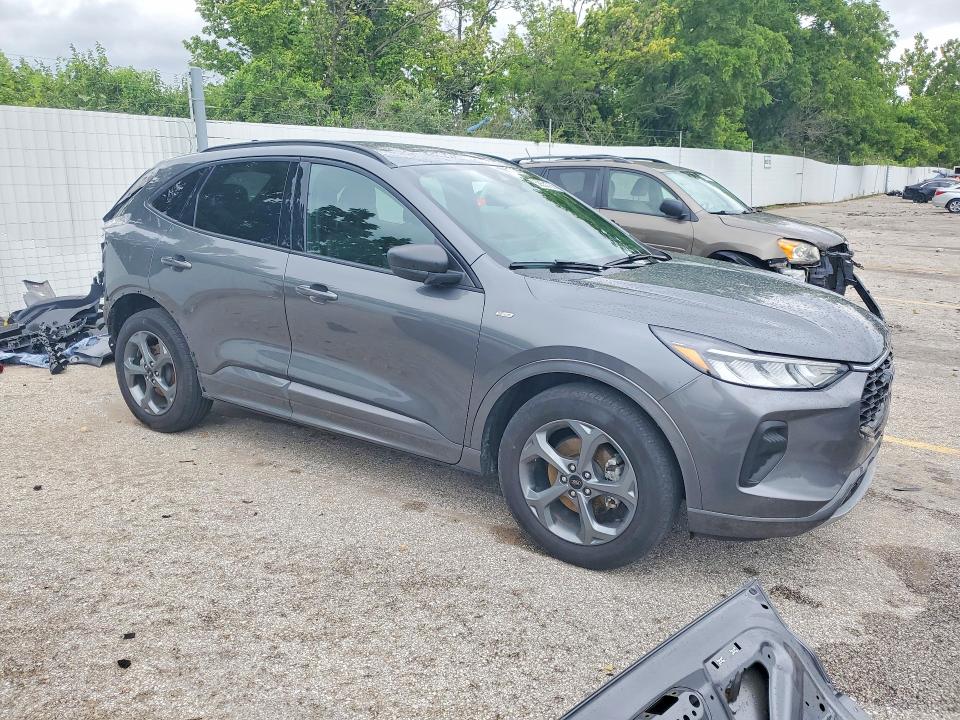 2023 Ford Escape მანქანა იყიდება აუქციონზე, vin: 1FMCU9MN6PUB36210, აუქციონის ნომერი: 58532736