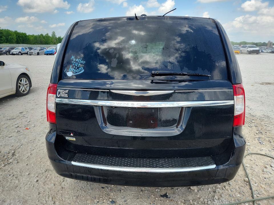 56651526 :رقم المزاد ، 2C4RC1BG9GR238024 vin ، 2016 Chrysler Town & Country مزاد بيع