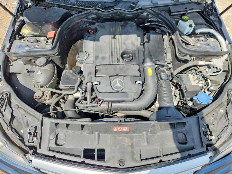 Продажа на аукционе авто 2013 Mercedes-benz C250, vin: WDDGF4HB4DA786451, номер лота: 56880616