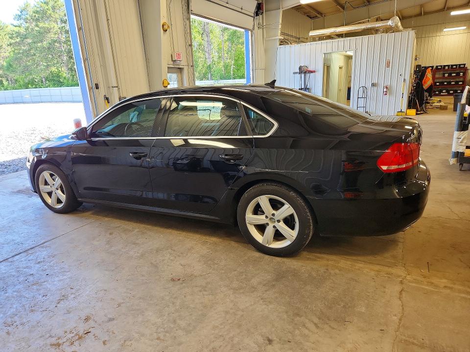 57602216 :رقم المزاد ، 1VWBP7A37CC009283 vin ، 2012 Volkswagen Passat مزاد بيع