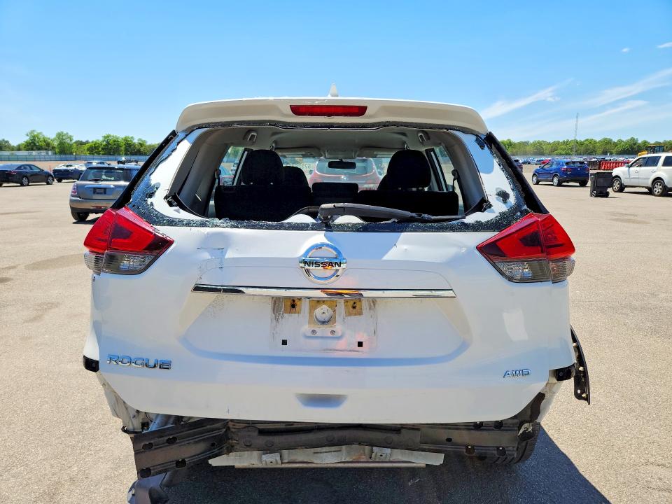 57326486 :رقم المزاد ، JN8AT2MV5HW006077 vin ، 2017 Nissan Rogue مزاد بيع